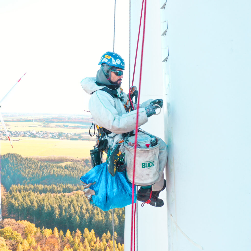 Leistungen Windkraft - Seilzugangstechnik Neugebauer